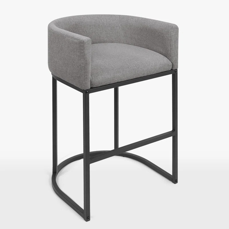 Franela gris claro, patas negras, altura del asiento 55 cm.