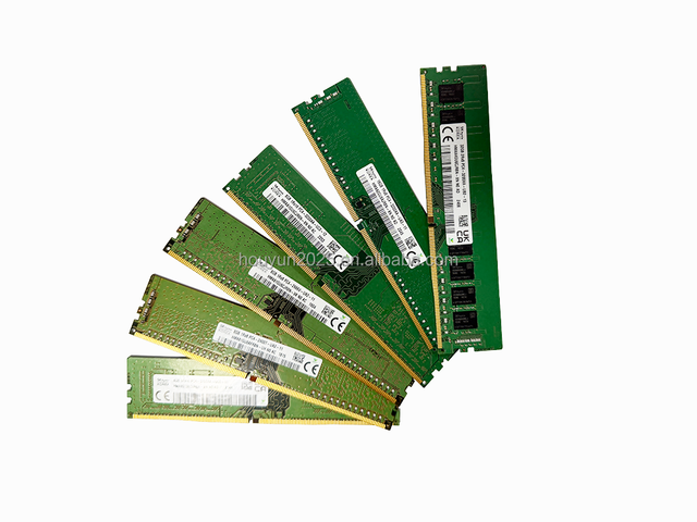Stable Compatibility Desktop DDR4 4G/8G/16G/32G 2133/2400/2666/2933/3200Mhz UDIMM Gaming PC Computer Memory Ram M378A1K43EB2-CWE