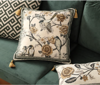 Housse de coussin carrée en lin de style français, motif floral jaune et blanc, oiseaux, pompon, décoration bohème, 18 pouces