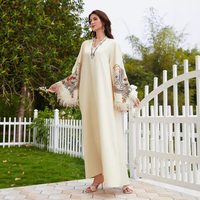 Robe longue Abaya musulmane à imprimé floral bohème avec franges, col en V, kaftan islamique léger en polyester extensible dans les quatre sens