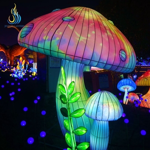 Reino Encantado de Hongos Gigantes Iluminados para Halloween y Navidad - Resistentes al Agua y de Gran Venta - Product Image 2