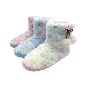 Stivaletti invernali con fodera in pile da donna in pelliccia termica termica con fiocchi di neve in lamina d'oro Pull su stivaletti antiscivolo leggeri - Product Image 1