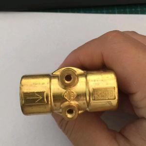 Corps de vanne solénoïde DN100 en acier inoxydable avec actionneur électrique pour air, unidirectionnel, normalement fermé - Product Image 4