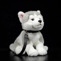 Perro Husky siberiano realista sentado juguetes de peluche perros grises realistas cachorro juguete de peluche