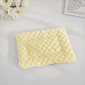 Lits pour animaux de compagnie en gros : Tapis de couchage multi-motifs et multicolores, Nids pour chats, Lits pour chats réglables avec cordon de serrage - Product Image 5