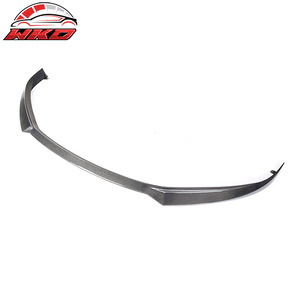 Divisor de Labios Delantero Estilo IKON para Tesla Model S 2016-2021 - Kit de Carrocería de Fibra de Carbono de Alta Calidad - Product Image 1