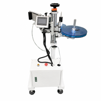 Machine d'étiquetage automatique pour bouteilles, pots, contenants et produits d'emballage en PET, HDPE, verre, métal et plastique