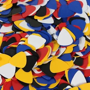Plectres de <span class=keywords><strong>guitare</strong></span> colorés en ABS pour <span class=keywords><strong>guitare</strong></span> acoustique, électrique et basse, logo personnalisé accepté - Product Image 6