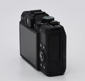 Appareil photo numérique compact G15 6.1-30.5mm f1.8-2.8 Légères rayures Utilisé - Product Image 5