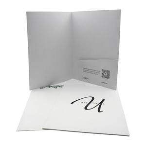 Carpeta de Presentación Profesional A4 de 300 g/m², Blanca y Limpia, con Impresión UV, Diseño Optimizado y Ranura para Tarjetas, para Uso Diario en la Oficina - Product Image 3