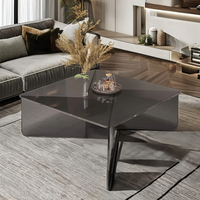 Table basse carrée en acrylique minimaliste moderne, petite table à thé créative pour salon, design italien, luxe léger et minimaliste