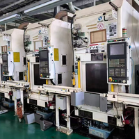 Centre d'usinage vertical japonais Makino L2 de haute précision pour le traitement de noyaux et d'inserts de moules de haute précision