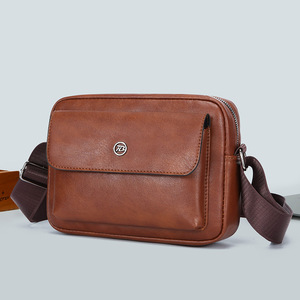 Sacoche en cuir PU de créateur pour homme, idéale pour les voyages d'affaires, sac à bandoulière messager croisé - Product Image 3
