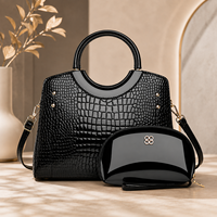 Sac à main tendance en cuir PU pour femme, lot de 2 pièces, texture crocodile, cuir verni, OEM ODM, vente en gros, MOQ 20 pièces