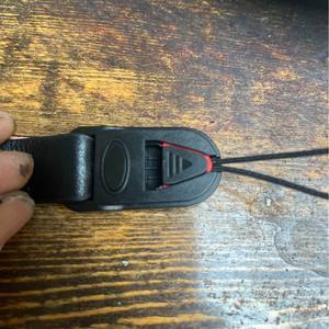 Correa de Muñeca para Cámara Personalizable OEM y ODM con Liberación Rápida y Conector Seguro para DSLR y Mirrorless, Accesorio Seguro y Conveniente - Product Image 2