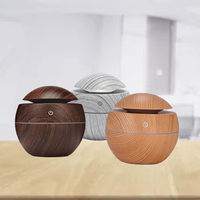 Diffuseur de vase à grain de bois blanc Mini humidificateur à brume fraîche à ultrasons Humidificateurs à grain de bois de forme ronde