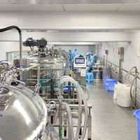 Cuve de mélange sous vide de 5000 L utilisée dans les machines à fabriquer du savon liquide, les machines à fabriquer de la mayonnaise et les lignes de production de crème