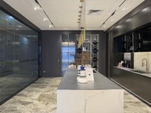 Gabinetes de Cocina Hechos a Medida, Encimeras de Cuarzo, Muebles de Estilo Europeo Moderno - Product Image 4