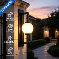 Vente en gros de lampes murales LED carrées modernes pour l'extérieur avec un design étanche pour l'aménagement paysager de jardin