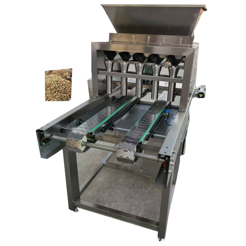 Auto Yellow Breadcrumb Coating Machines Snowflakes Edible Sprinkles Sugar Spreader Machine