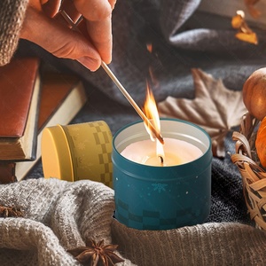 Envase Metálico Navideño de 1oz, 2oz, 4oz, 6oz, 8oz, 12oz, 16oz, Lata de Aluminio para Velas - Product Image 5