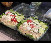 Boîte à gâteau/salade carrée à charnière en plastique transparent populaire 8*8