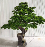 FL-801 Grüner Künstlicher Kiefern-Bonsai für Innen/Außen, Heim-Terrasse, Garten-Dekoration für Abschlussfeiern