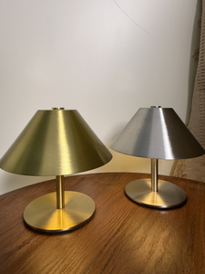 Đèn bàn sắt hình nón hiện đại có thể điều chỉnh với 3 chế độ màu sắc, sử dụng pin DC, dùng trang trí nhà cửa/văn phòng - Product Image 6