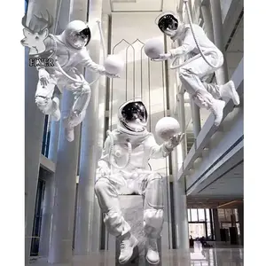 Фигурка астронавта из стекловолокна в натуральную величину, декоративная большая статуя космического человека из смолы, для украшения улицы