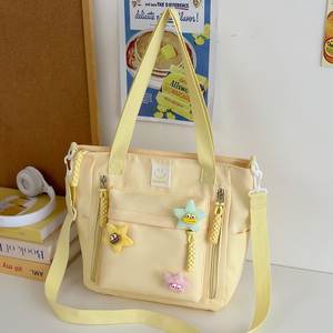 Sac <span class=keywords><strong>Tendance</strong></span> 2025 quotidien décontracté sac à bandoulière tout match petit frais couleur unie quotidien bandoulière sac fourre-tout mignon étoile à cinq branches - Product Image 4