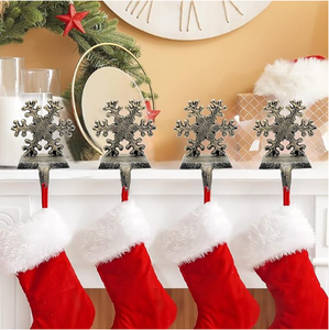 <span class=keywords><strong>Flocon</strong></span> de <span class=keywords><strong>neige</strong></span> support de bas de noël crochets de noël patins crochets de cheminée cintre pour cheminée décorations de noël debout libres - Product Image 4