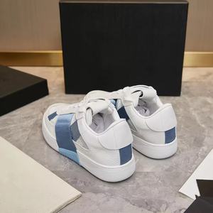 High quality luxury <b>men's</b> <b>breathable</b> closed toe designer sports <b>shoes</b> suitable for both <b>men</b> and women Skateboarding <b>Shoes</b> - Product Image 4