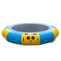 Trampolines et matelas gonflables flottants bleus pour parcs aquatiques pour enfants - Matériau PVC, marque privée, utilisation extérieure