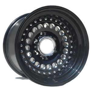 Modifications de jantes de voiture de 15 pouces pour les jantes en acier tout-terrain, adaptées au Suzuki Jimny LC80, Nissan Patrol - Product Image 1