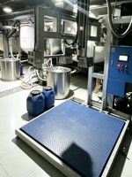 Machine de remplissage semi-automatique quantitative antidéflagrante Ton IBC Liquid Rocker pour produits chimiques, alimentaires et semi-conducteurs