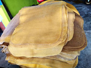 Caucho natural de origen vietnamita RSS1 grado premium de alta pureza duales para aplicaciones industriales y médicas - Product Image 3