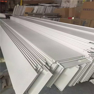 Panneau de mur-rideau en aluminium résistant aux intempéries, taille et couleur personnalisées - Product Image 4