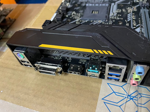 ใช้เมนบอร์ดคอมพิวเตอร์ B450 Am4 รุ่น BM-PLUS GAMING สำหรับเล่นเกมบนเดสก์ท็อป รองรับ DDR4 MATX สำหรับพีซี เมนบอร์ด B450 เมนบอร์ด Am4 - Product Image 4