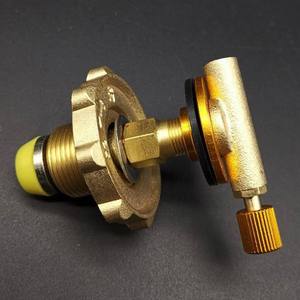Adaptador de latón para cilindro de gas para estufa portátil de camping, operación manual, uso en exteriores, fabricado en Zhejiang - Product Image 1