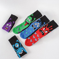 Nouveau chaud petit monstre mâle femme personnalisé bonbons couleurs équipage chaussettes drôle mignon dessin animé motif étudiants mode chaussettes décontractées