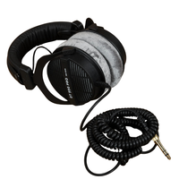 Casque de studio professionnel DT990PRO à conception ouverte, supra-auriculaire, filaire, son haute résolution 250/80, coussinets en velours pour le mixage et le gaming