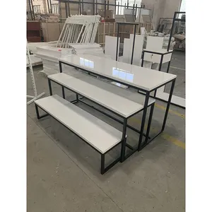 Counter Display High-end Retail Cloth Shop Counter Table Design Wood Clothing Retail Display Table