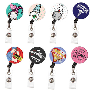 Porta credenciales retráctil transfronterizo de 32 mm para enfermeras, médicos, profesores, estudiantes, con clip giratorio y adorno para tarjeta de identificación. - Product Image 1