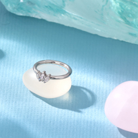 SUPERSTAR Anneau de piercing en titane ASTM F136 à segment articulé avec sertissage à griffes et zircone cubique de forme marquise pour septum, nez et cartilage
