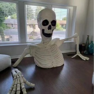 Décoration de Crâne Géant Demi-Corps en Plastique pour Halloween, 2*3.6m, Accessoires de Scène pour Salle Secrète d'Horreur, Maison Hantée, Vente en Gros - Product Image 3