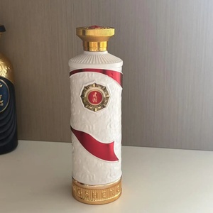 Elegante Botella de Vino Pintada, Botella de Ginebra Artesanal de 350 ml, Botella para Licores Tradicionales - Product Image 1