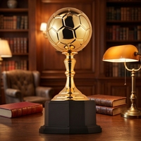 Coupe de trophée de football en alliage de zinc poli et plaqué, gravée sur mesure, imprimée UV, avec base noire portable, pour récompense de match de championnat sportif