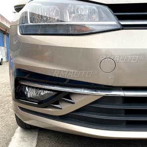 ชุดแต่งสปอยเลอร์กันชนหน้ารถยนต์ ช่องระบายอากาศ  สำหรับ Volkswagen Golf 7.5 MK7.5 ปี 2017-2019 - Product Image 6