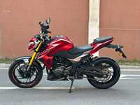 Haojue DR300 Premium 300cc Naked Bike, Moteur Parallèle Bi-Cylindre Refroidi par Liquide, EFI, Stable, Confortable, Fiable, Moto de Route