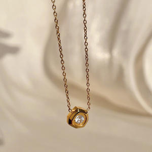 Gargantilla de acero inoxidable de <span class=keywords><strong>18</strong></span> pulgadas y 45 cm con formas geométricas - Product Image 6